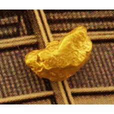 Small Gold Nugget gnm496